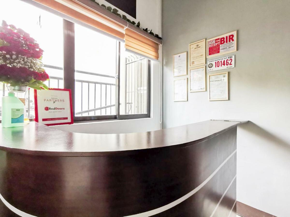 Reddoorz Near Davao Medical School Foundation Hotel Exterior photo