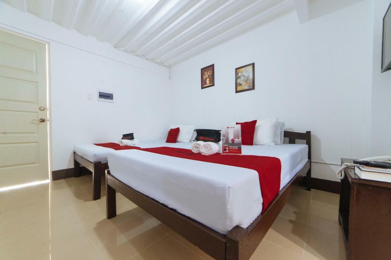 Reddoorz Near Davao Medical School Foundation Hotel Exterior photo