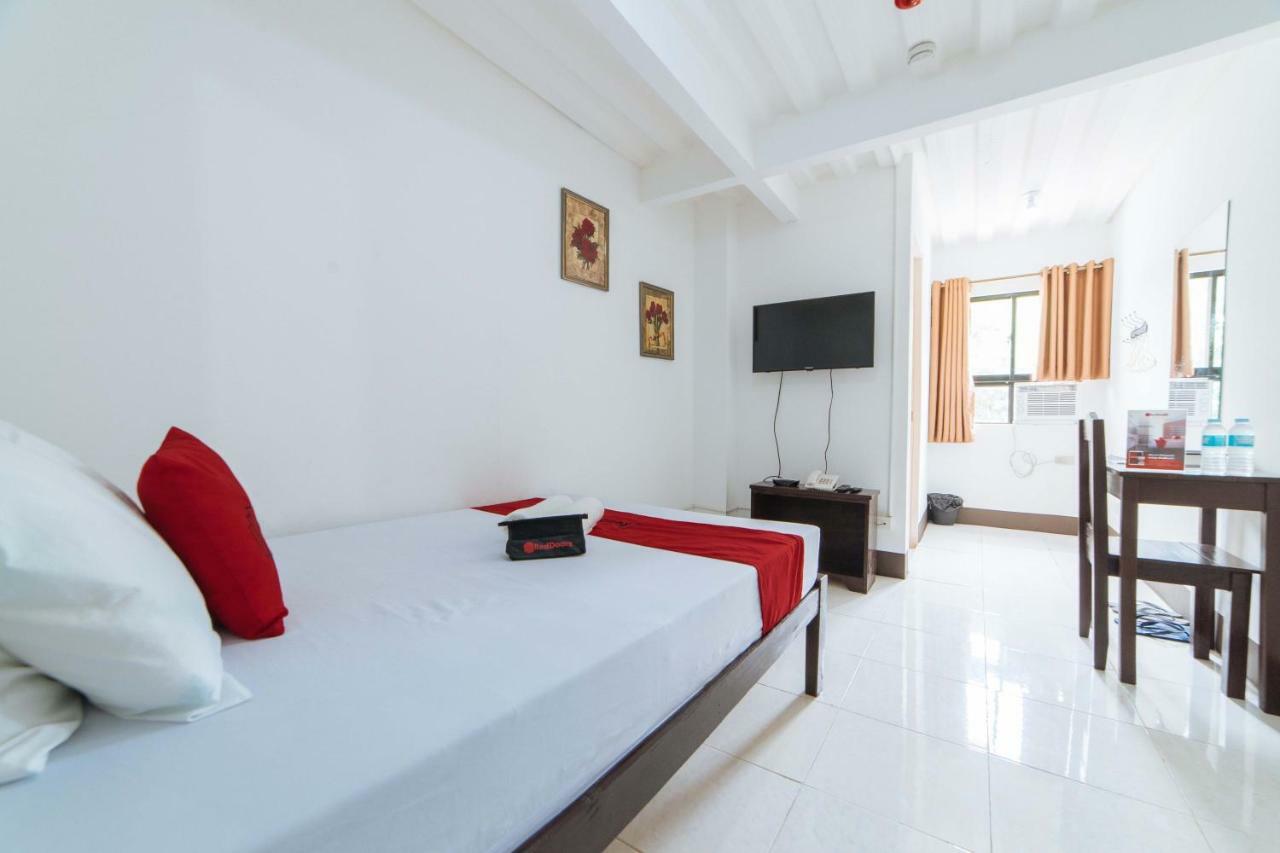 Reddoorz Near Davao Medical School Foundation Hotel Exterior photo